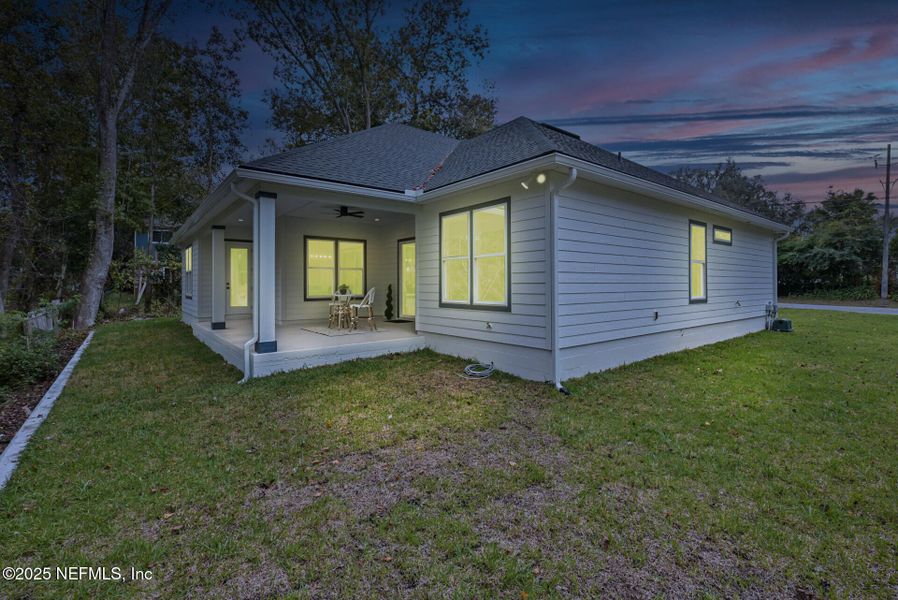 Exterior details and patio area of a home in , Jacksonville (Image 36).