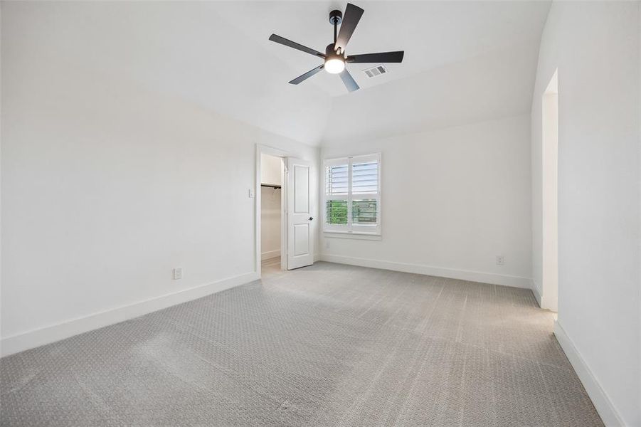 Spacious, unfurnished interior of a new home in Cambridge Estates, Prosper (Image 21). Spacious, unfurnished interior of a new home in Cambridge Estates, Prosper (Image 21).