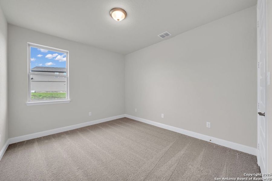 Spacious, unfurnished interior of a new home in The Parklands, Schertz (Image 17). Spacious, unfurnished interior of a new home in The Parklands, Schertz (Image 17).
