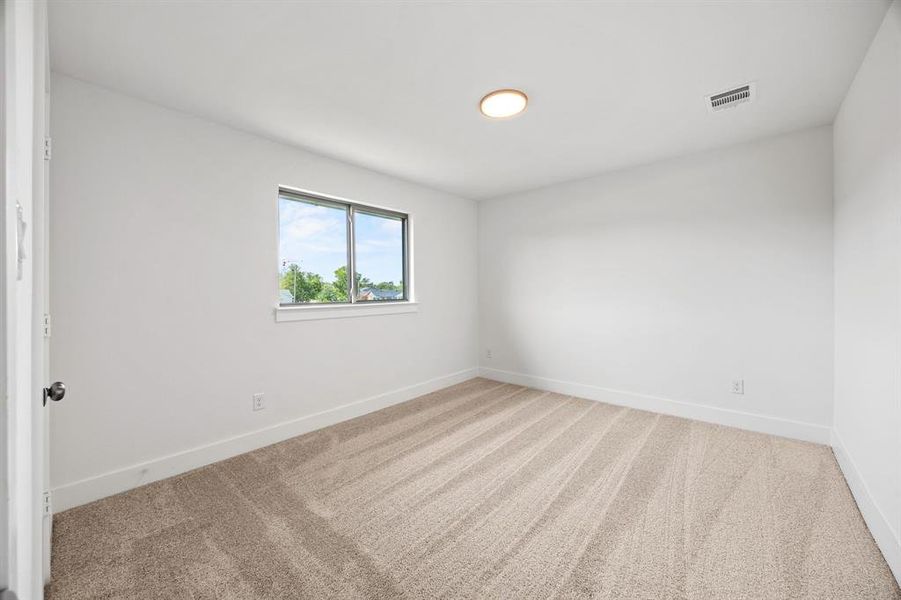 Spacious, unfurnished interior of a new home in North Square at Uptown, Celina (Image 17). Spacious, unfurnished interior of a new home in North Square at Uptown, Celina (Image 17).