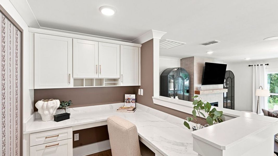 Representative furnished interior of a home built from the Vanderbilt by Pulte Homes in Fishers Wood, Columbia (Image 7).
