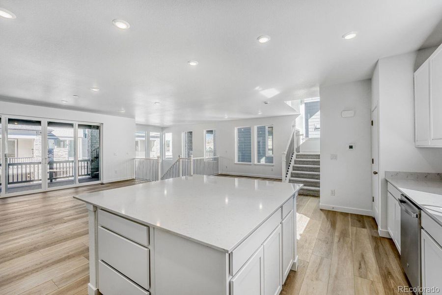 Furnished interior view inside a new home in Vermilion Creek, Centennial (Image 6).