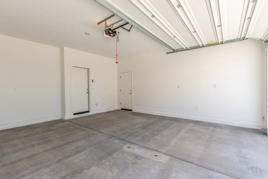 Spacious, unfurnished interior of a new home in Solvida at Estrella, Goodyear (Image 29).