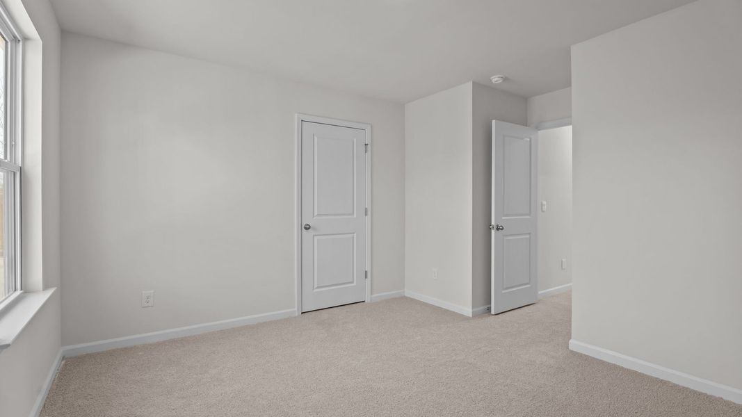 Spacious, unfurnished interior of a new home in Hunter Hill, Rocky Mount (Image 28).