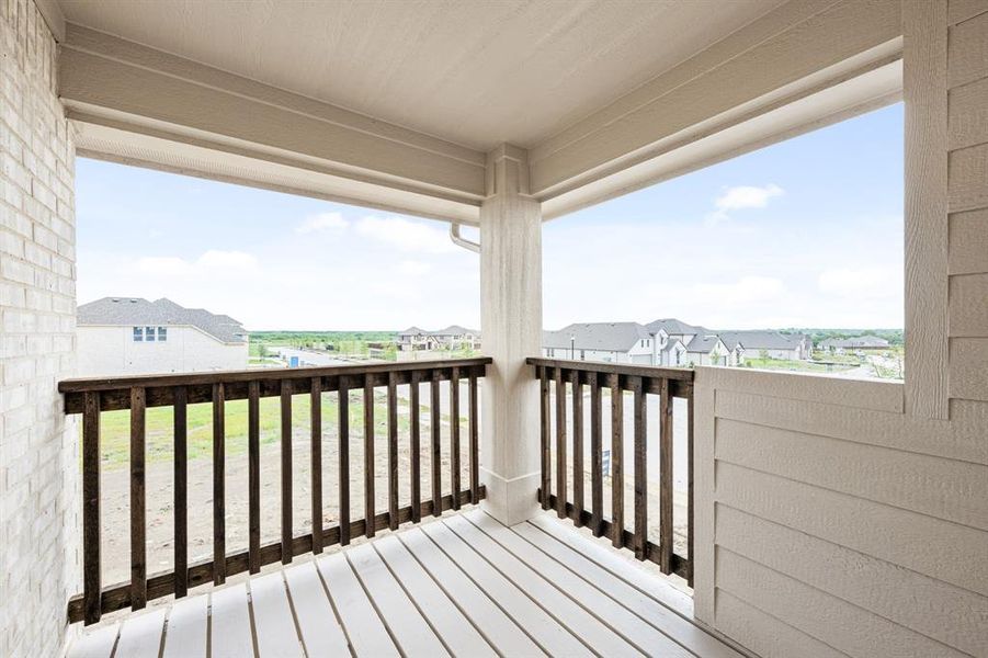 Exterior details and patio area of a home in Meraki, Forney (Image 4).