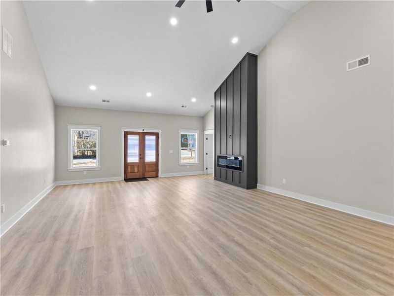 Spacious, unfurnished interior of a new home in , Douglasville (Image 23).