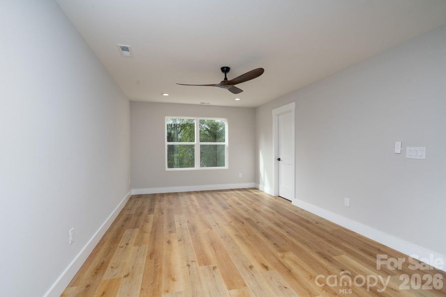 Spacious, unfurnished interior of a new home in , Kannapolis (Image 30).