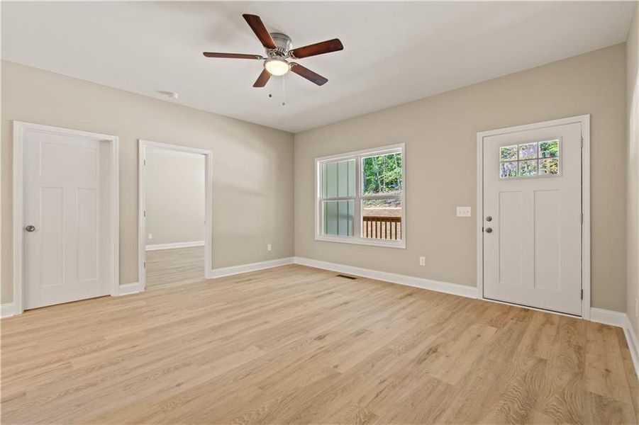 Spacious, unfurnished interior of a new home in , Dawsonville (Image 31). Spacious, unfurnished interior of a new home in , Dawsonville (Image 31).
