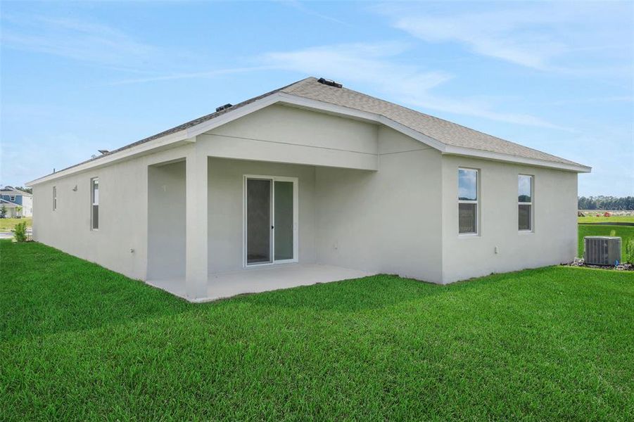 Exterior details and patio area of a home in Reserve at Hammock Oaks, Lady Lake (Image 21). Exterior details and patio area of a home in Reserve at Hammock Oaks, Lady Lake (Image 21).