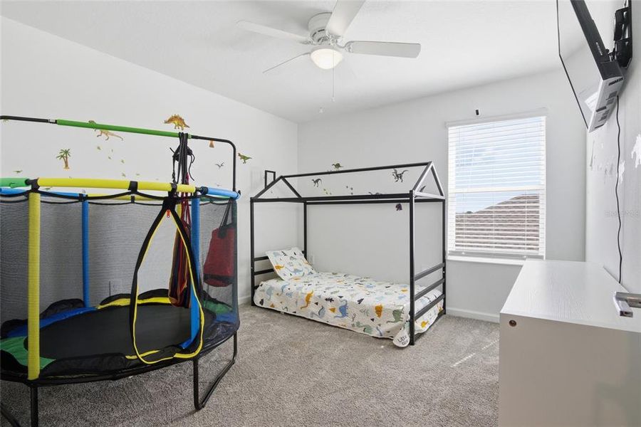 Furnished interior view inside a new home in Wellness Ridge, Clermont (Image 39).