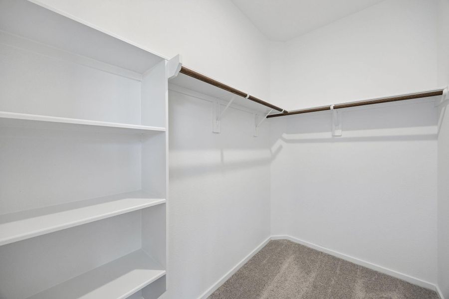 Spacious, unfurnished interior of a new home in Mavera, Conroe (Image 18).