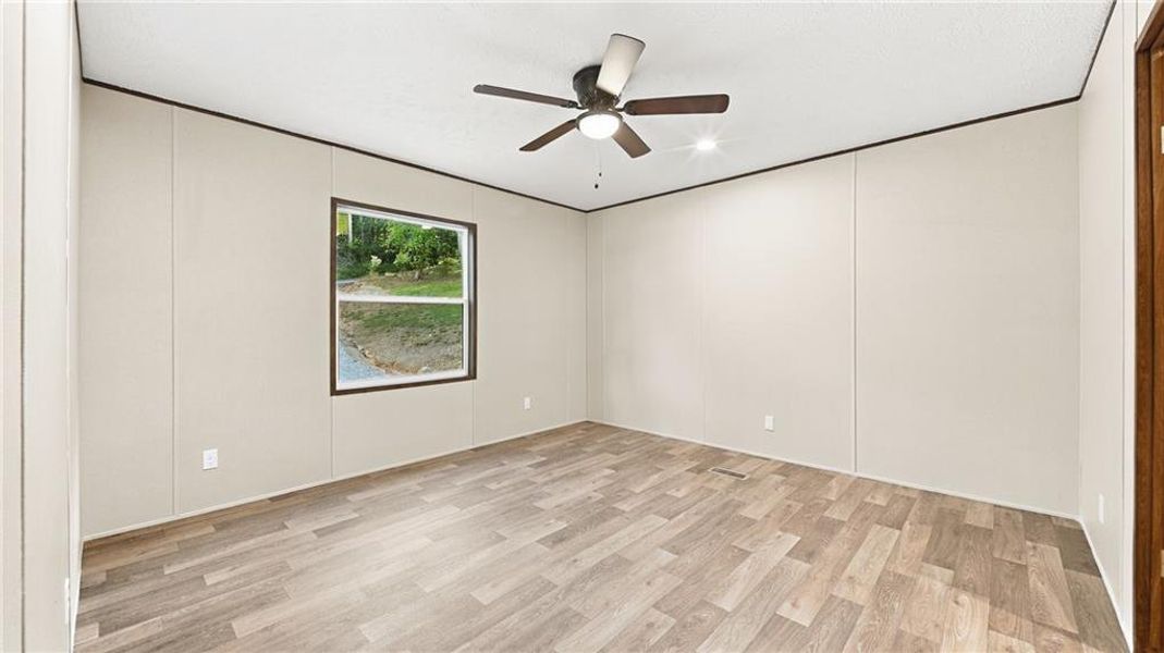 Spacious, unfurnished interior of a new home in , Ringgold (Image 12).