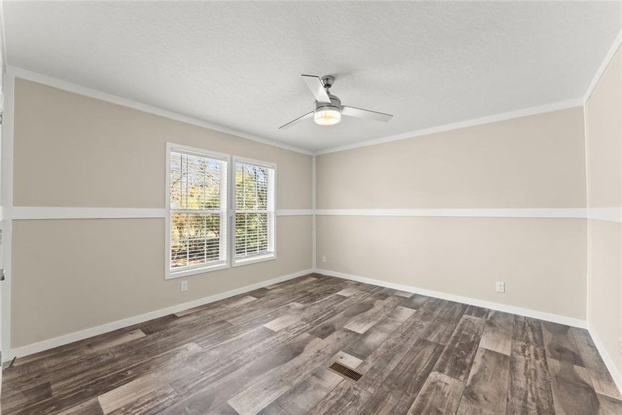 Spacious, unfurnished interior of a new home in , Cleveland (Image 31).
