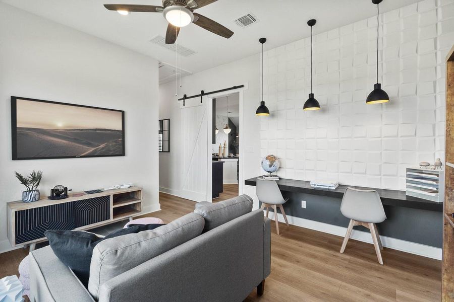 **PHOTO REPRESENTATIVE OF FLOORPLAN ONLY** **PHOTO REPRESENTATIVE OF FLOORPLAN ONLY**