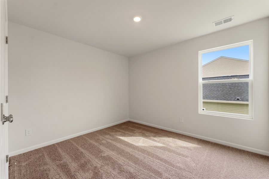 Spacious, unfurnished interior of a new home in Mayfair Village, Spartanburg (Image 24).