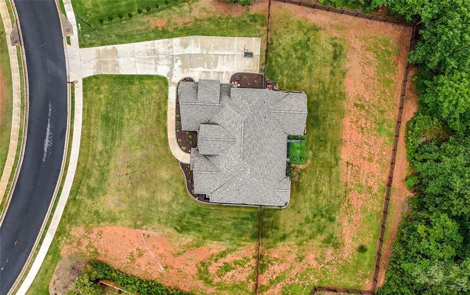 Image 35 of a home in .