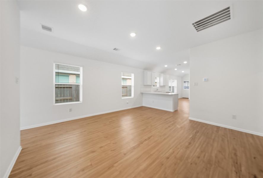 Spacious, unfurnished interior of a new home in Newport Preserve, Crosby (Image 16). Spacious, unfurnished interior of a new home in Newport Preserve, Crosby (Image 16).