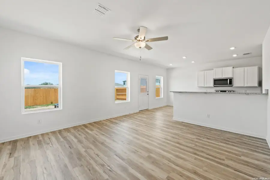 Spacious, unfurnished interior of a new home in , San Antonio (Image 6). Spacious, unfurnished interior of a new home in , San Antonio (Image 6).