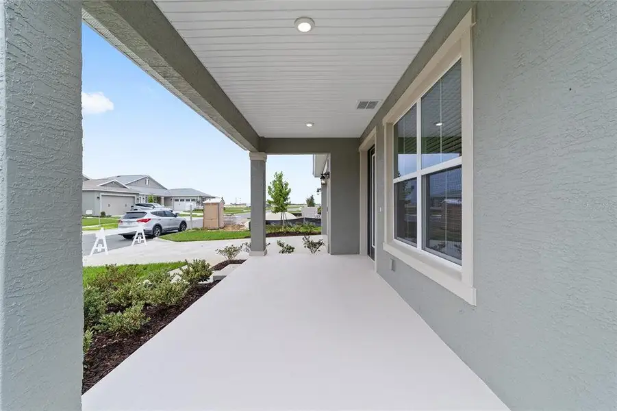 Exterior details and patio area of a home in Calesa Township, Ocala (Image 3). Exterior details and patio area of a home in Calesa Township, Ocala (Image 3).