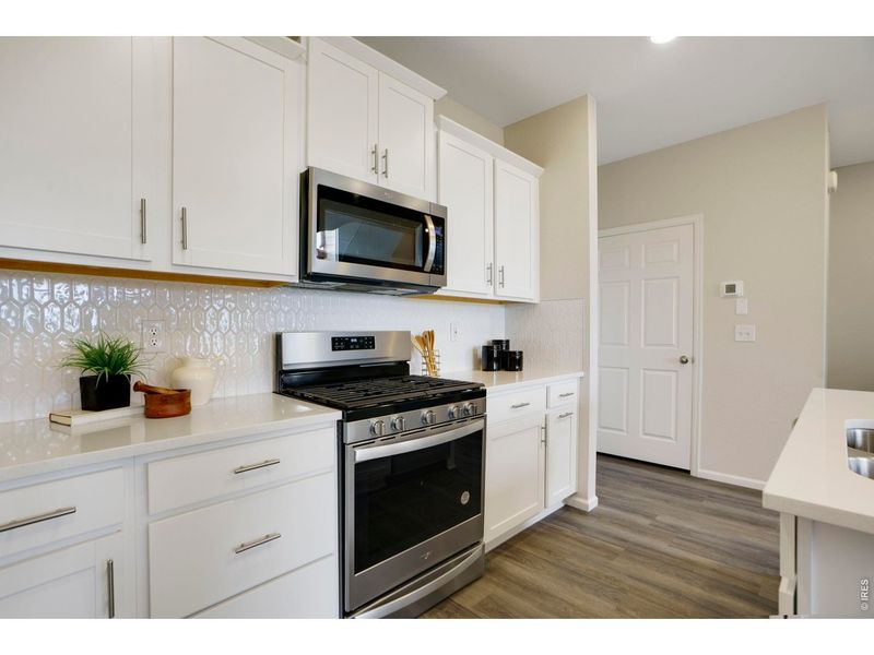 Furnished interior view inside a new home in , Broomfield (Image 12).