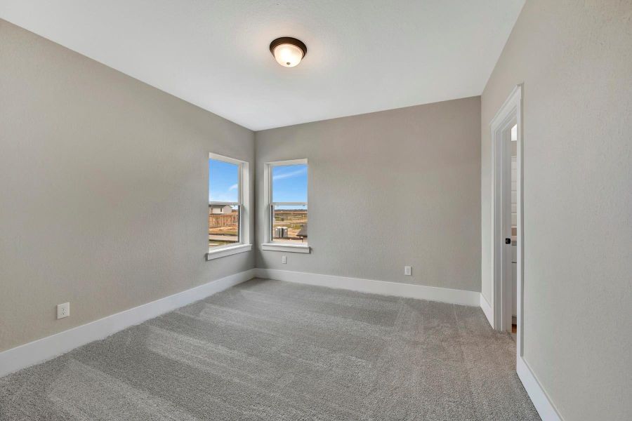 Spacious, unfurnished interior of a new home in Easthaven at Bridgeland Central - Vision Collection, Cypress (Image 30).