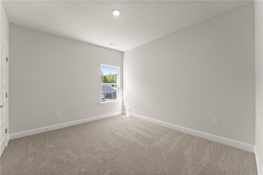 Spacious, unfurnished interior of a new home in Habersham Meadows, Demorest (Image 13).