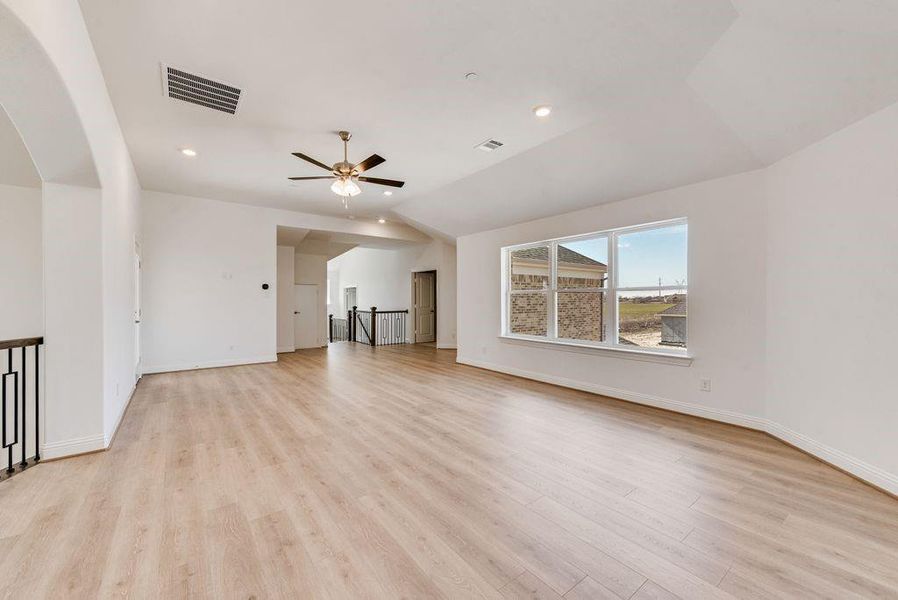 Spacious, unfurnished interior of a new home in Whitestone Estates, Parker (Image 23). Spacious, unfurnished interior of a new home in Whitestone Estates, Parker (Image 23).