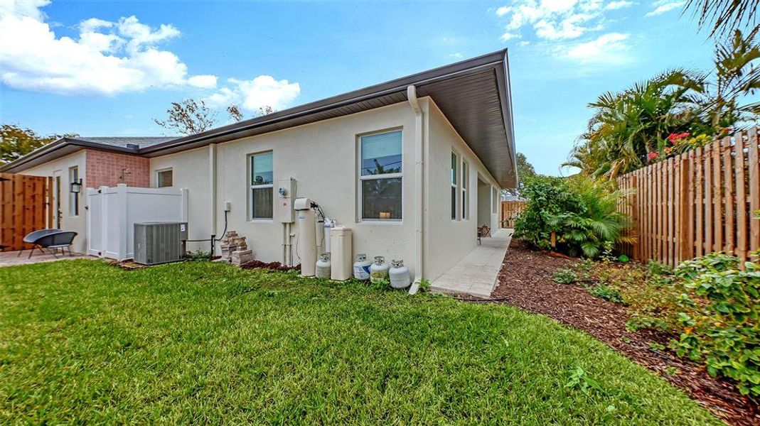 Exterior details and patio area of a home in , Sarasota (Image 3).