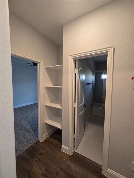 Image 32 of a home in .