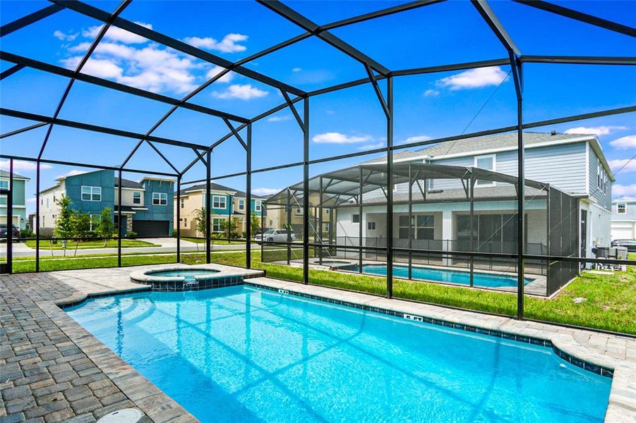 Exterior details and patio area of a home in , Kissimmee (Image 23).