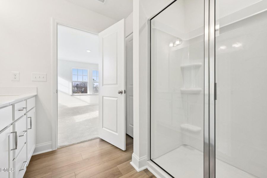 Primary bath 73 2