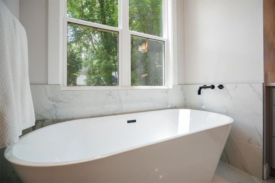 Image 91 of a home in .