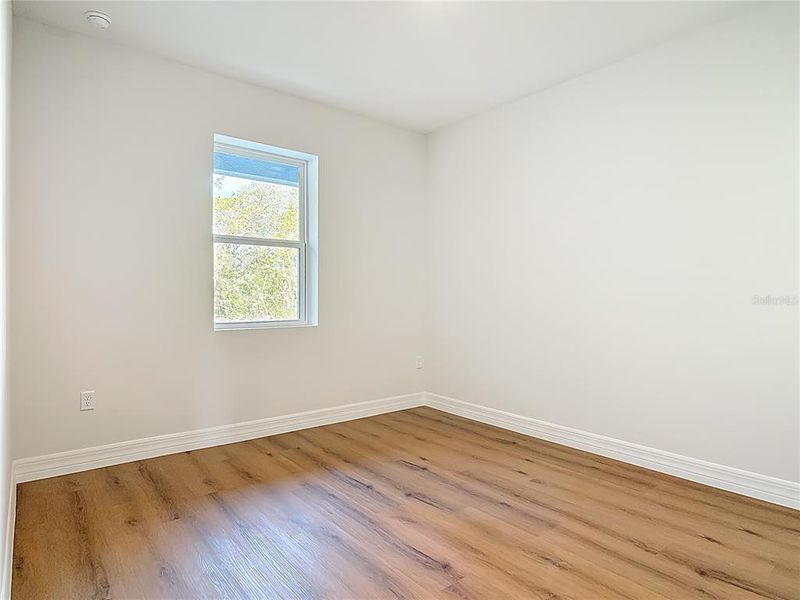 Spacious, unfurnished interior of a new home in , Eustis (Image 43).