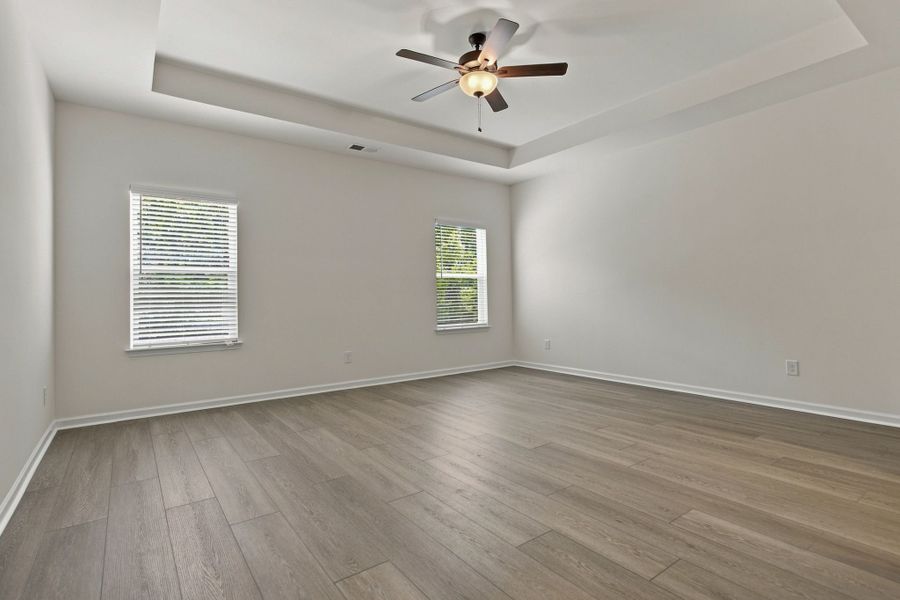 Spacious, unfurnished interior of a new home in Hampshire Hills, Columbia (Image 13). Spacious, unfurnished interior of a new home in Hampshire Hills, Columbia (Image 13).