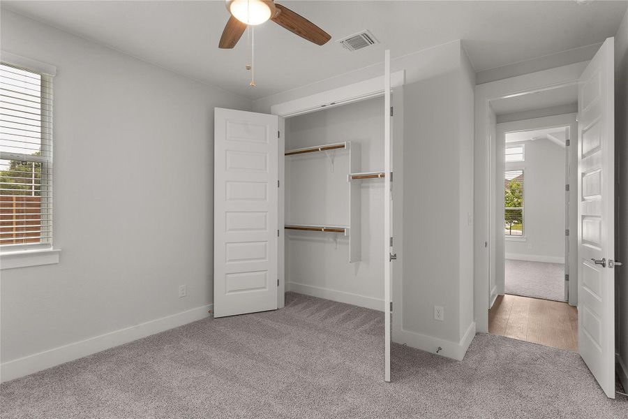 *PHOTO REPRESENTATIVE OF FLOORPLAN ONLY*