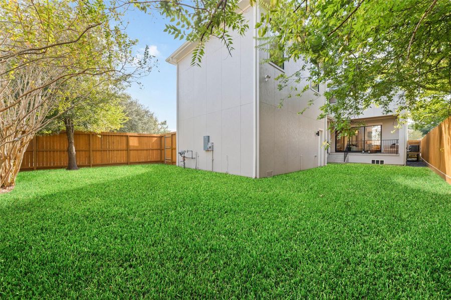 Exterior details and patio area of a home in , Bellaire (Image 27). Exterior details and patio area of a home in , Bellaire (Image 27).