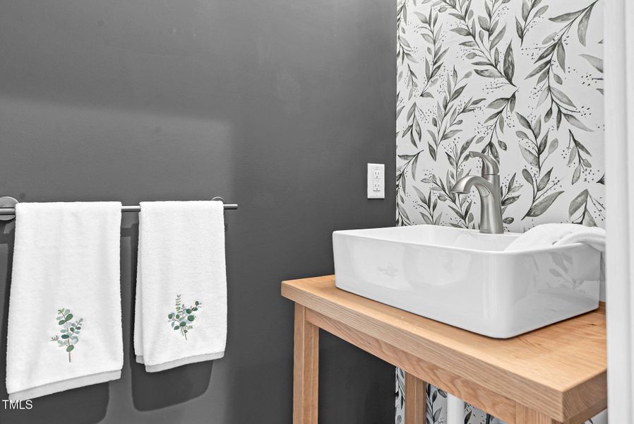 1004 Snow Peak Court-29