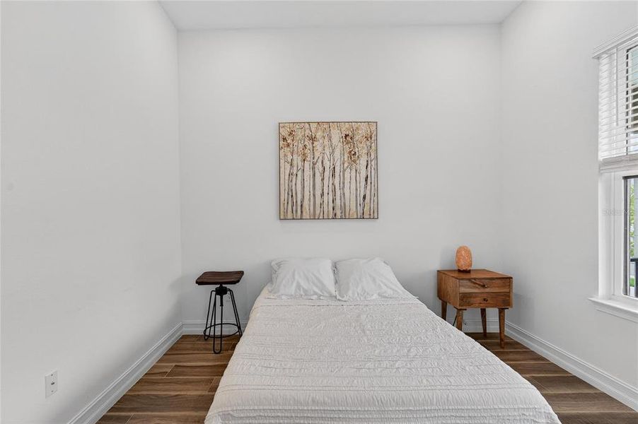 Furnished interior view inside a new home in SouthShore Yacht Club, Ruskin (Image 55). Furnished interior view inside a new home in SouthShore Yacht Club, Ruskin (Image 55).