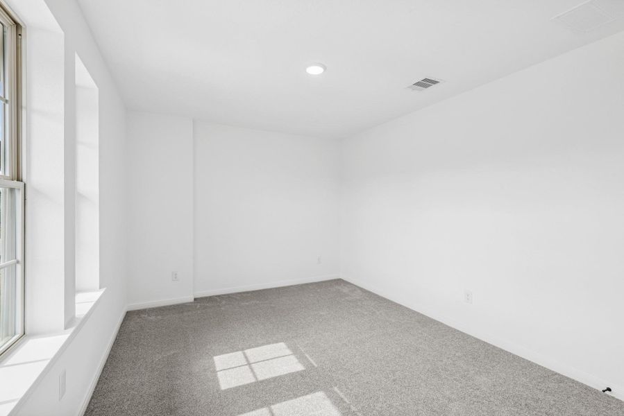 Spacious, unfurnished interior of a new home in Escondido 45’ Homesites, Magnolia (Image 28).