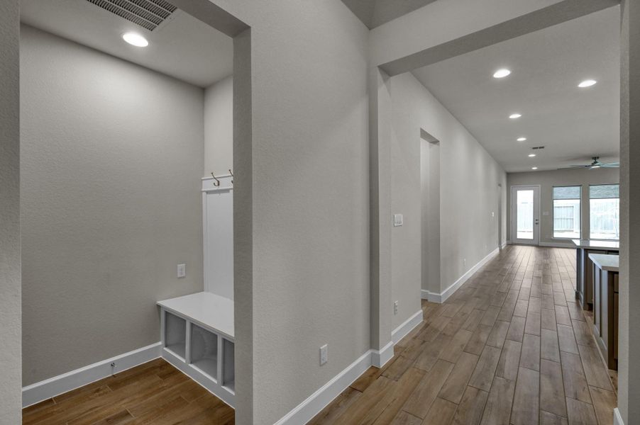 Spacious, unfurnished interior of a new home in The Woodlands Hills, Willis (Image 21).