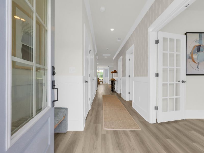 Representative unfurnished interior of a home built from the Courtland II by Great Southern Homes in Westwood Reserve, Conway (Image 23).