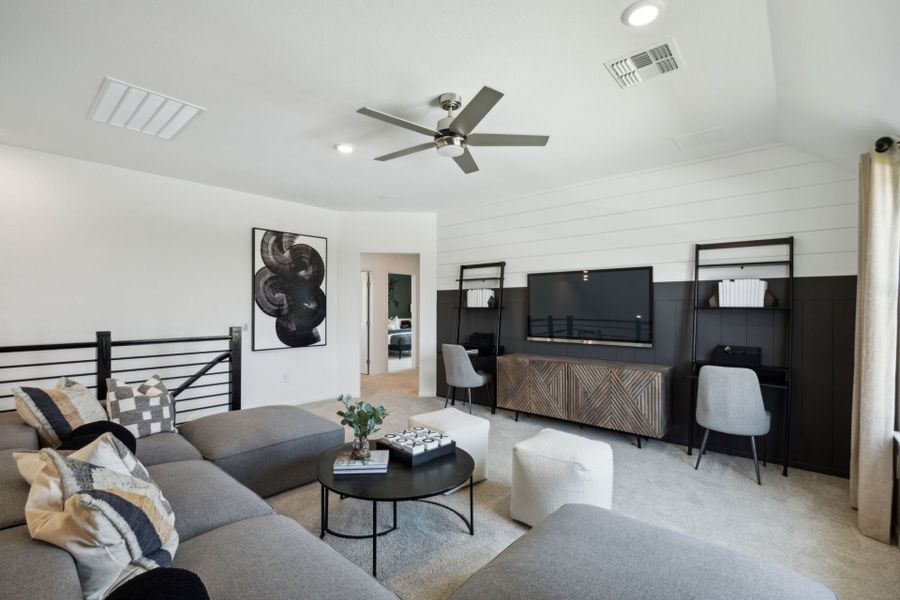 Representative furnished interior of a home built from the Hamilton by Pulte Homes in Windcress, Cove (Image 24). Representative furnished interior of a home built from the Hamilton by Pulte Homes in Windcress, Cove (Image 24).