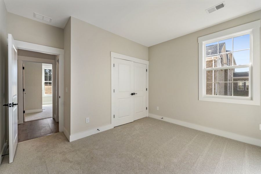 Spacious, unfurnished interior of a new home in Walnut Grove, Easley (Image 33).