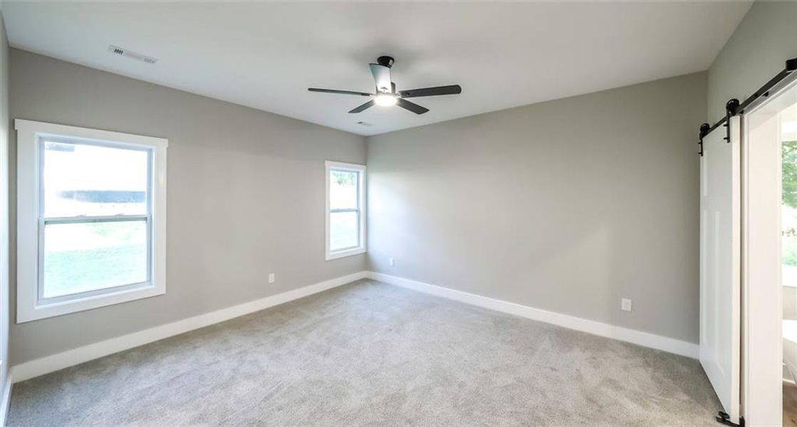 Spacious, unfurnished interior of a new home in , Bremen (Image 26).