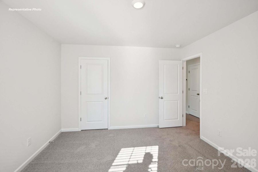 Spacious, unfurnished interior of a new home in Wallace Springs, Statesville (Image 12).