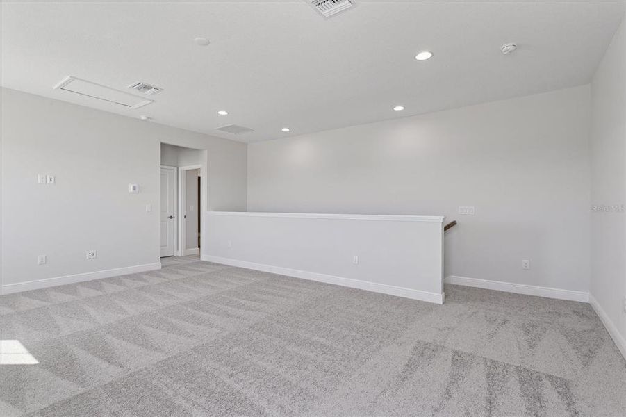 Spacious, unfurnished interior of a new home in Oakfield, Parrish (Image 23).