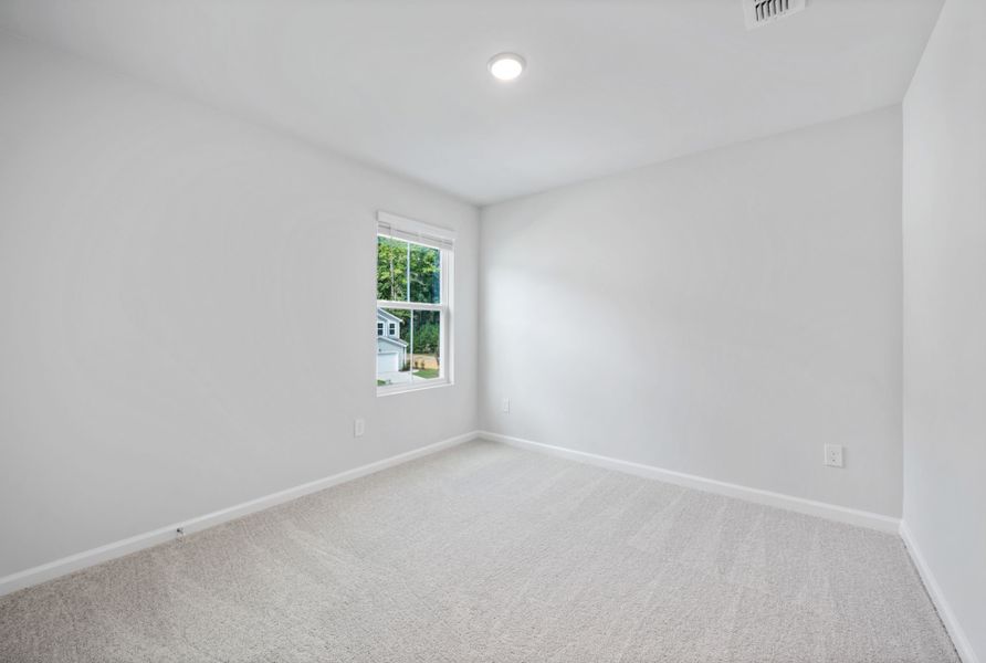 Spacious, unfurnished interior of a new home in Grand Arbor, Blythewood (Image 15).