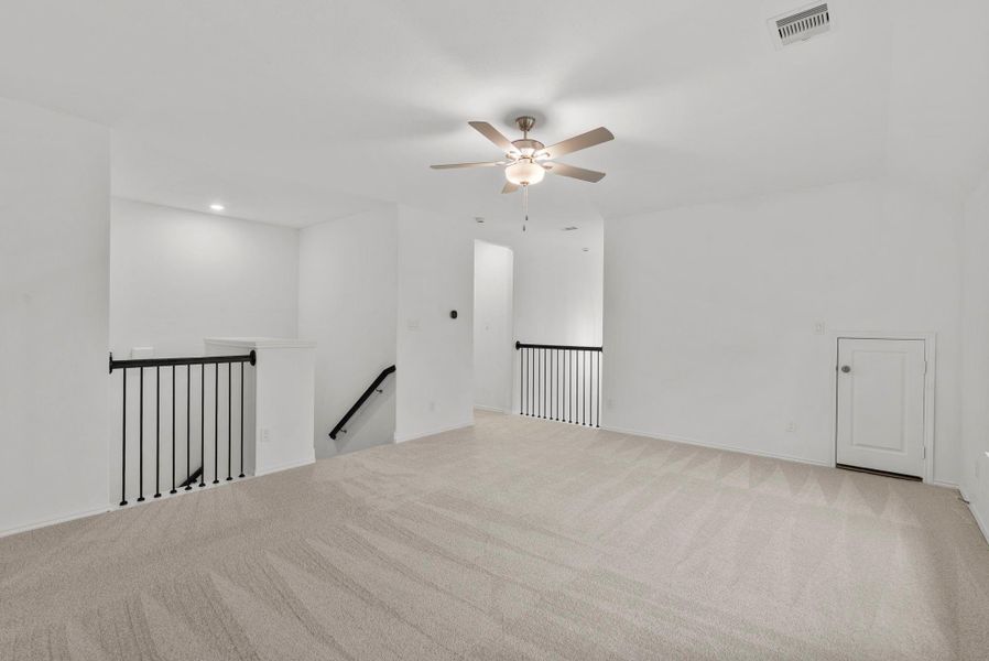 Spacious, unfurnished interior of a new home in The Highlands, Porter (Image 23).