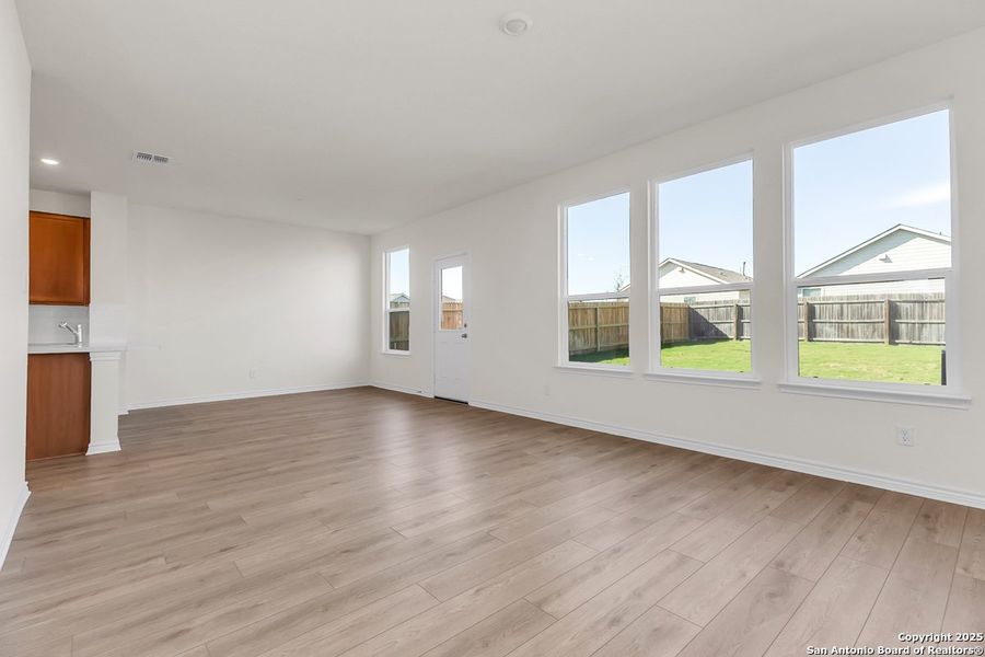 Spacious, unfurnished interior of a new home in Knox Ridge, Converse (Image 11). Spacious, unfurnished interior of a new home in Knox Ridge, Converse (Image 11).