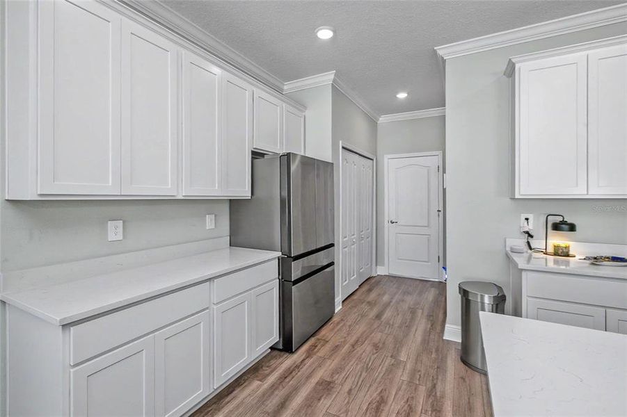 Furnished interior view inside a new home in , Bradenton (Image 10).